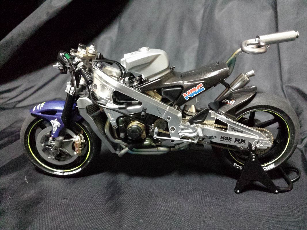 タミヤカタログ落ち絶版キット1/12「ホンダRC211Vテレフォニカ 