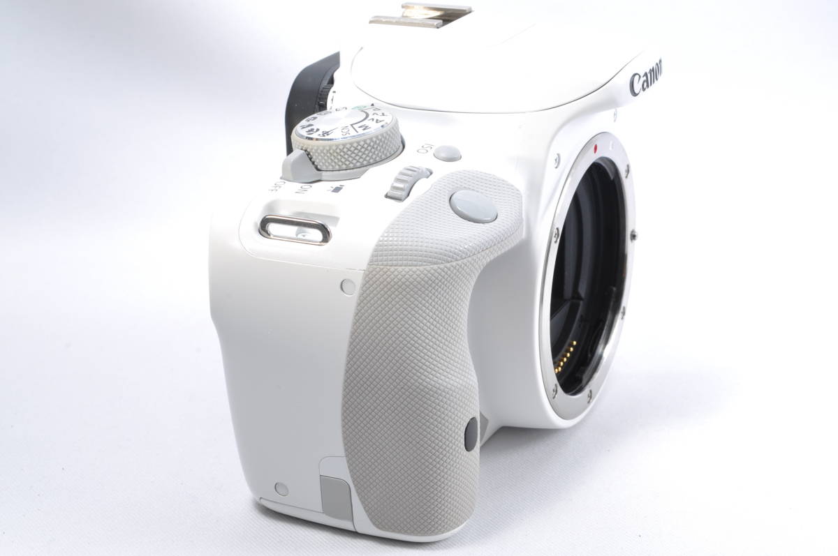 ☆極上美品☆Canon キャノン EOS Kiss X7 ホワイト レンズキット☆SD