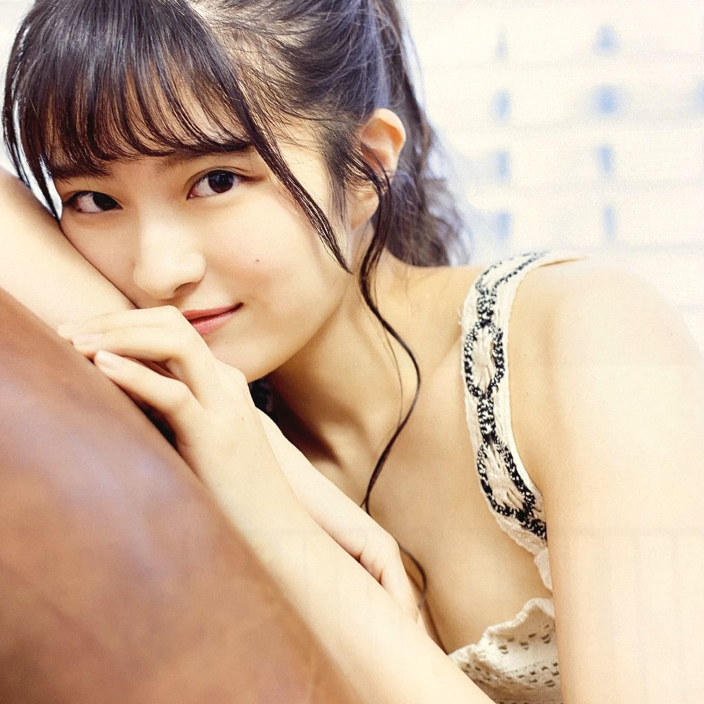 Akb48 グラビア切り抜き５４ページ 行天優莉奈 高城亜樹 入山杏奈 武藤十夢 篠崎彩奈 浅井七海 梅田彩佳 山田菜々美 谷川聖 中野郁海 Akb48 売買されたオークション情報 Yahooの商品情報をアーカイブ公開 オークファン Aucfan Com