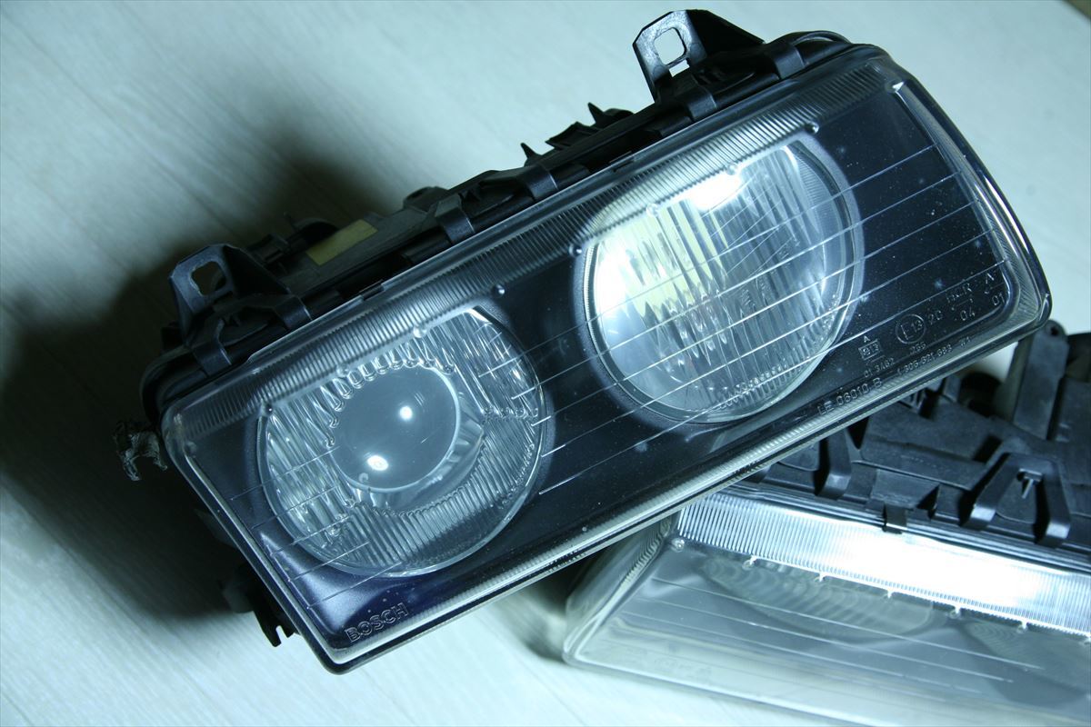 BMW 3シリーズ E36 純正 ヘッドライト BOSCH 左右 0301087655 BMW 3シリーズ E36 純正 ヘッドライト BOSCH 左右 0301087655