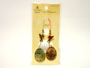 ディズニーシー ペアストラップの値段と価格推移は 45件の売買情報を集計したディズニーシー ペアストラップの価格や価値の推移データを公開