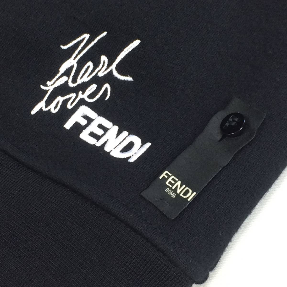 カール FENDI USBメモリー 写真10⁄24｜フェンディ×カール 