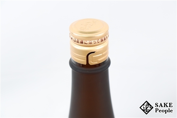 ☆注目! 久保田 萬寿 純米大吟醸 1800ml 15度 2021.12 箱 朝日酒造
