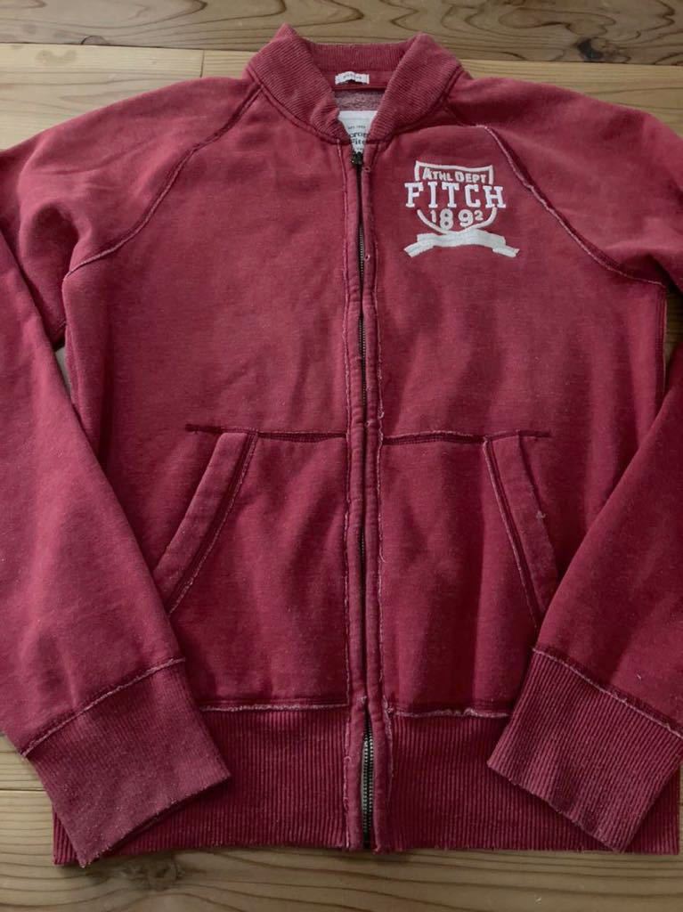 アバクロ Abercrombie&Fitch ジップアップスウェット スタジャン風 赤 