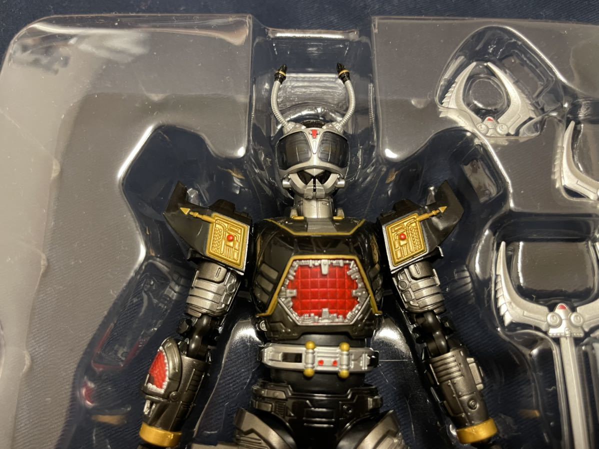 中古品】【重甲ビーファイター】SHF ブルービート ブラックビート