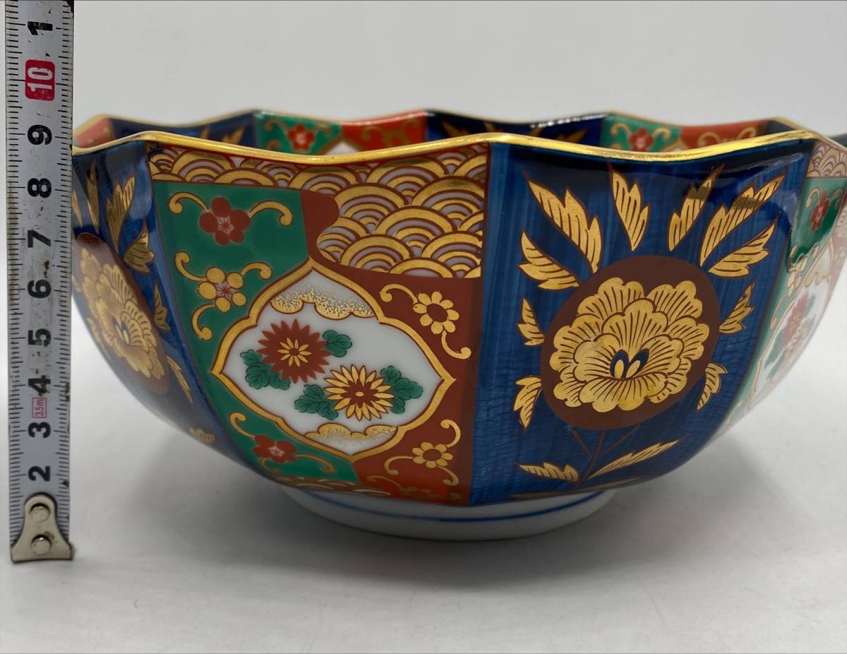 骨董品 古伊万里 月弓 金彩染錦窓絵 青海波紋 蓋付鉢 丼茶碗 有田焼 明治期