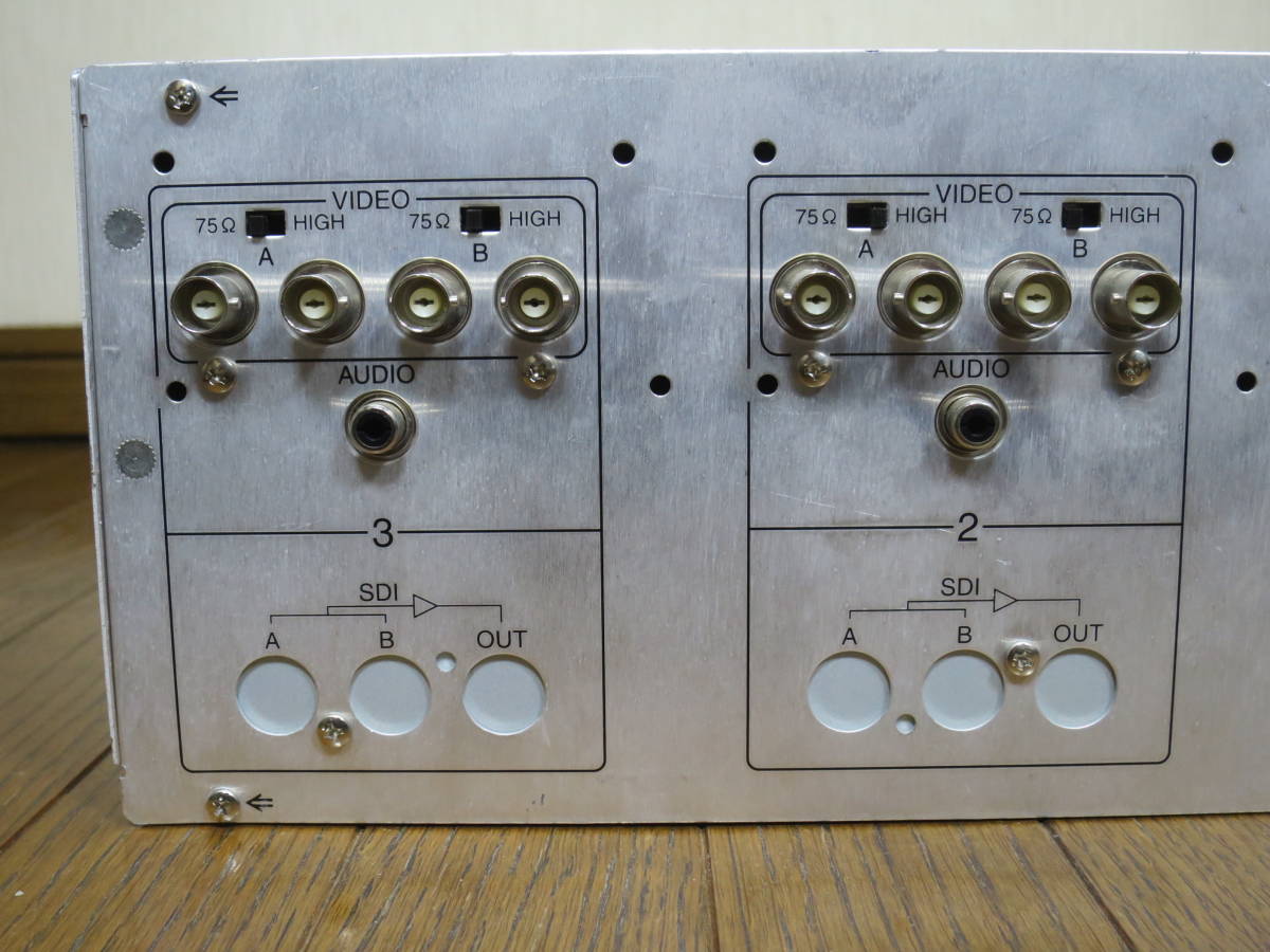 池上通信機 Ikegami 中古品 TLM-603 3連液晶 カラーモニタ (6型×3連) 完動品 6インチ a-siTFT液晶 HDTV 検)マスモニ トリニトロン SONY ② - Yahoo!オークション 池上通信機 hlm」の落札相場・落札価格 「ikegami Television