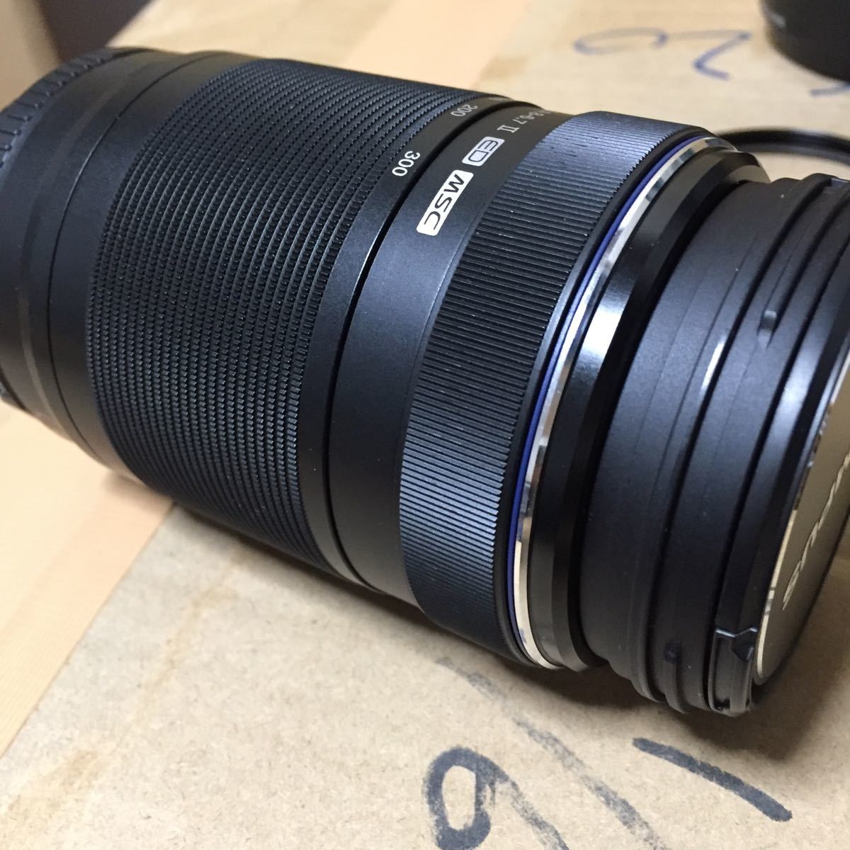 OLYMPUS ZUIKO Digital カメラレンズ 75-300mm 58φ LH-61Eレンズフード