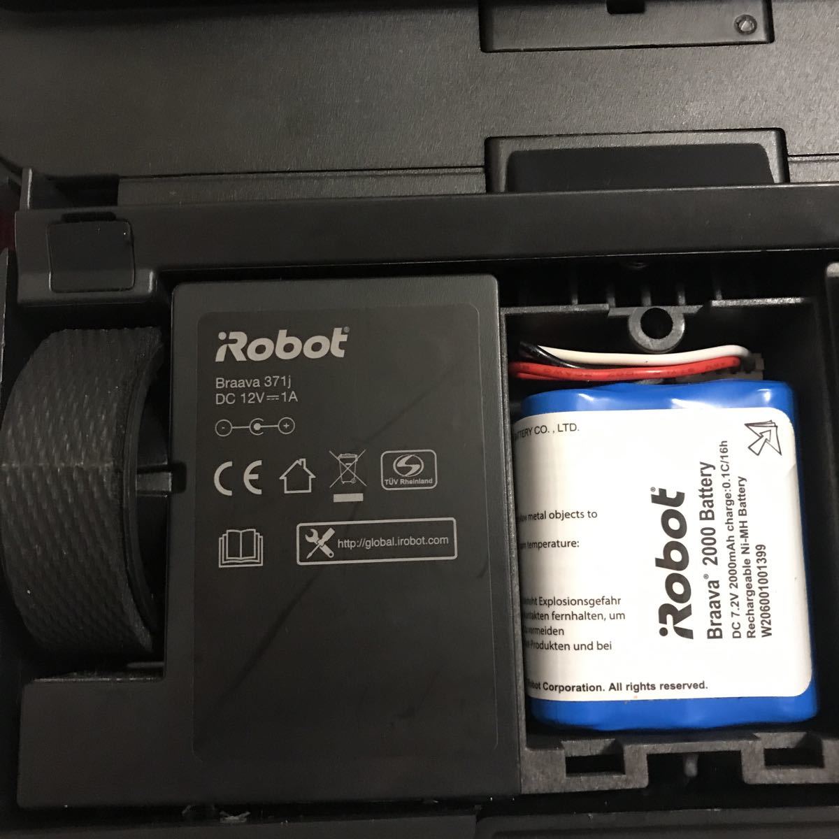 ☆中古☆iRobot Braava ブラーバ 371j 急速充電器付き アイロボット iRobot Braava 価格.com 価格比較 371j一式揃っています