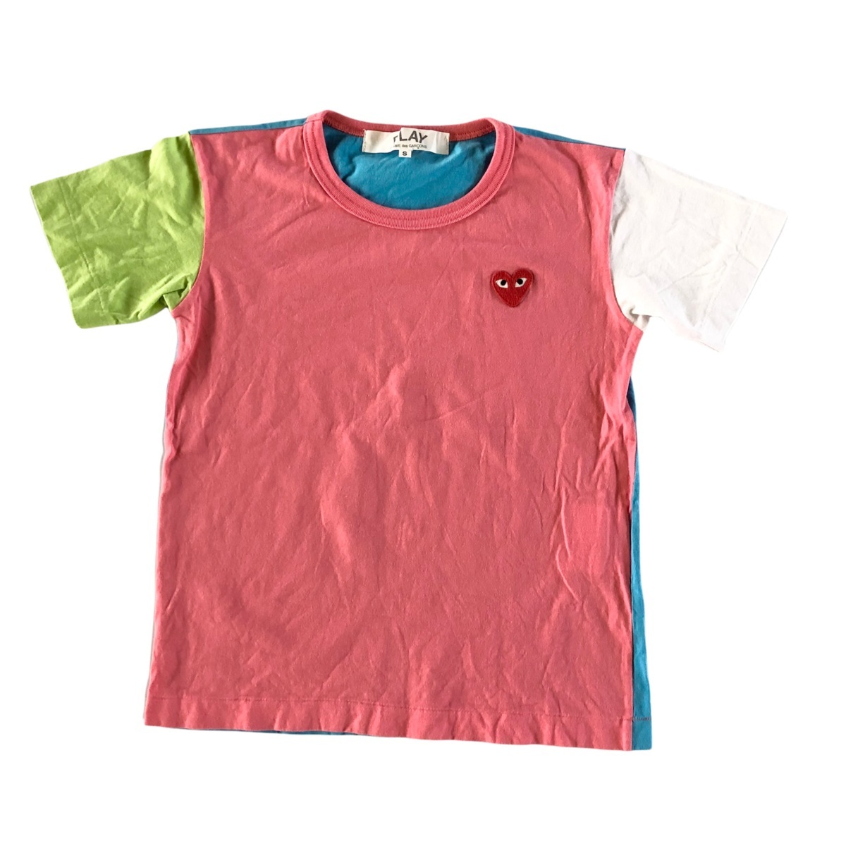 Play Comme Des Garcons プレイコムデギャルソン Tシャツ レディース Sサイズ マルチ 半袖 現状品 半袖ｔシャツ 売買されたオークション情報 Yahooの商品情報をアーカイブ公開 オークファン Aucfan Com