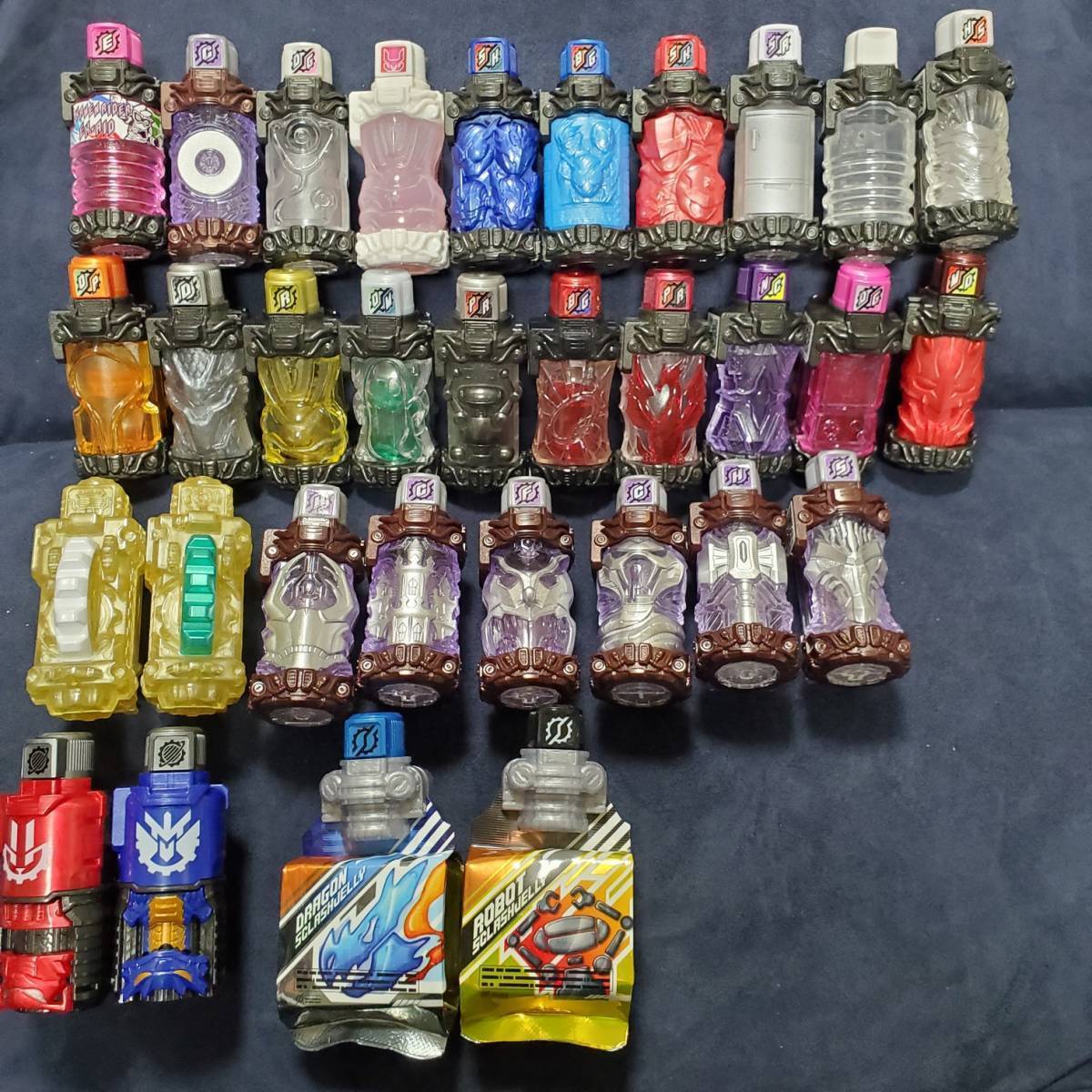 1円スタート 仮面ライダービルド 変身ベルト フルボトル まとめ 