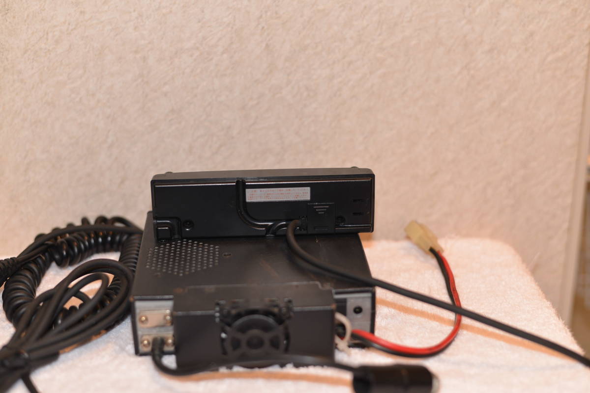 iCOM IC-2700 144⁄430MHz デュアルバンド FMトランシーバー 完動品