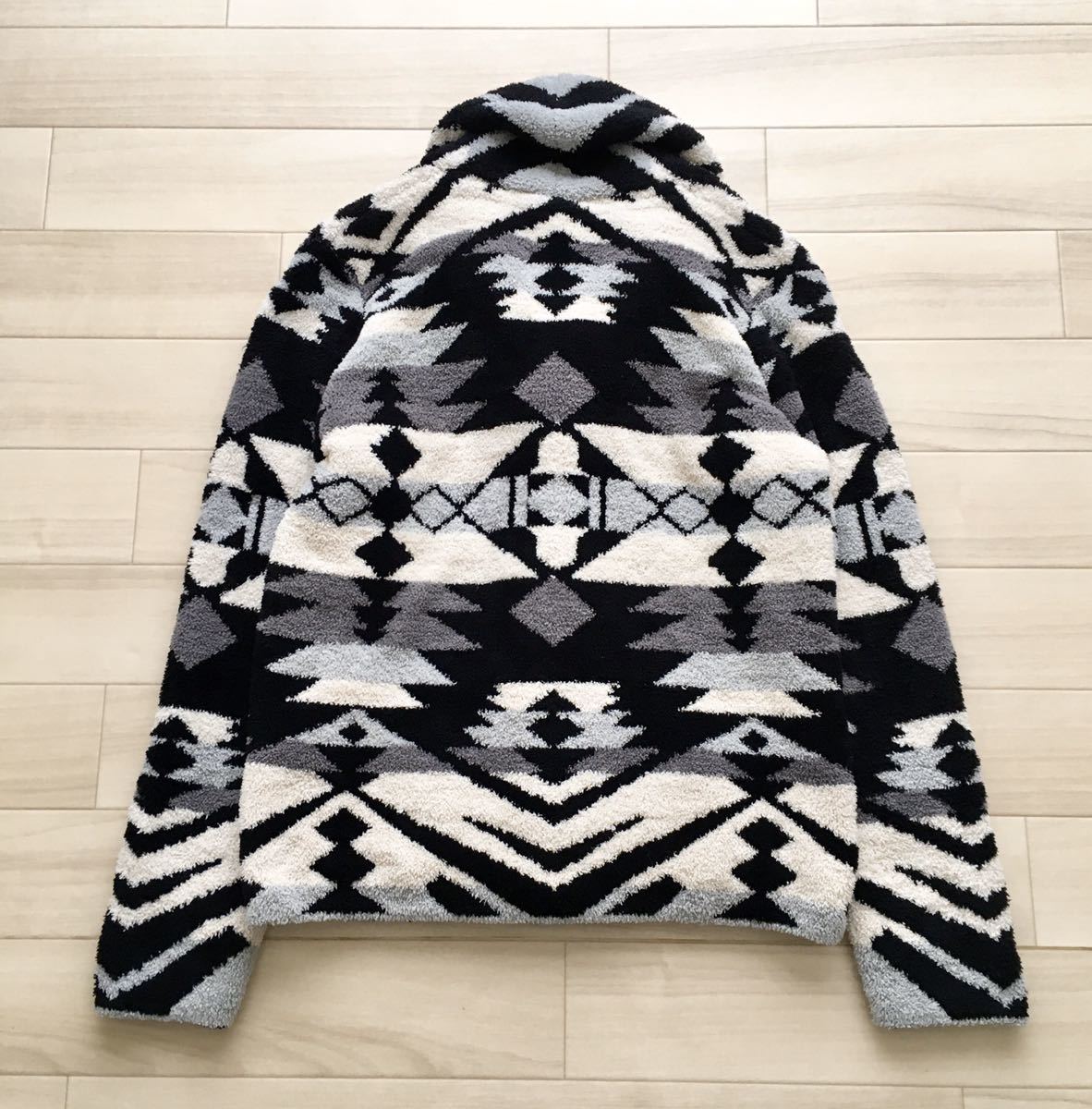 BAYFLOW ベイフロー ネイティブ柄 ショールカラー シャギー 