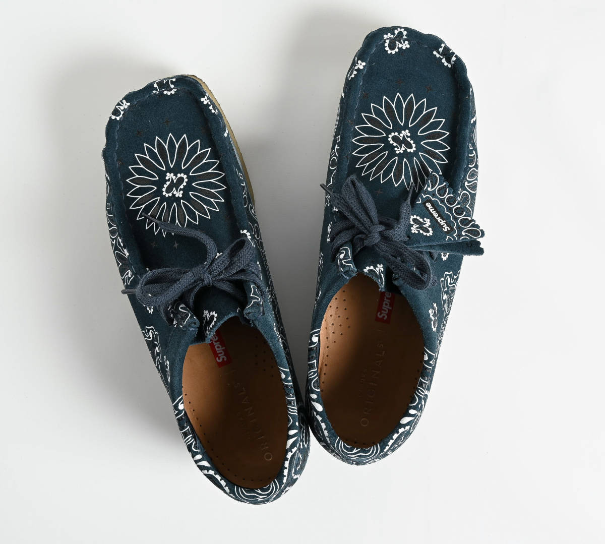 Clarks ORIGINALS クラークス Supreme bandana wallabee navy