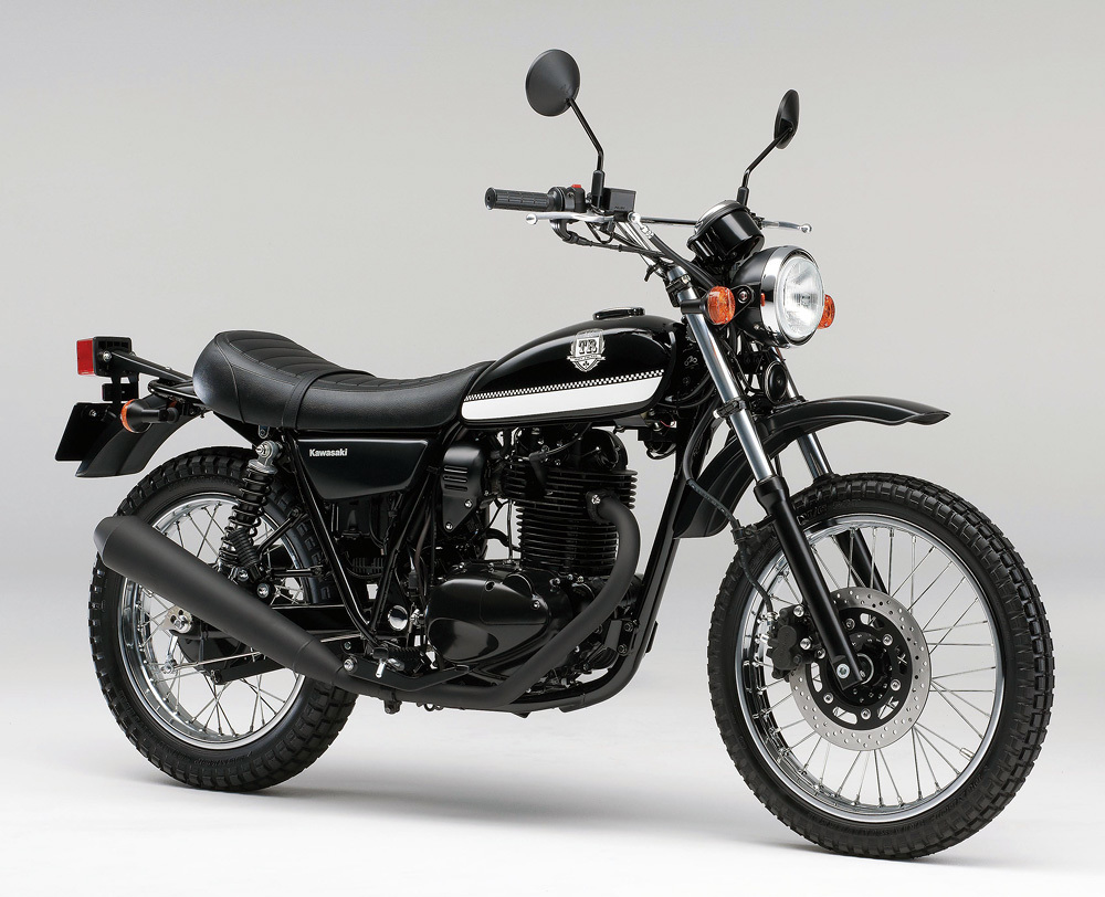 250TR 純正 タンク ガソリンタンク 凹み無し 錆び無し 黒 ブラック