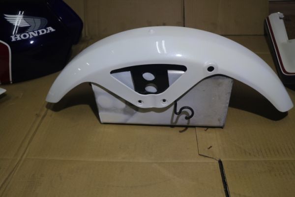 美品 CBX400F CBX550F NC07 PC04 1型 青白 塗装後未使用 外装 セット