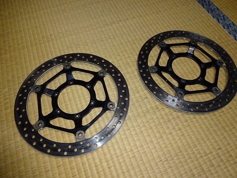 CBR1000RR SC59 ⁄ 左右 08-16 ホンダ純正品 ブレーキディスクローター