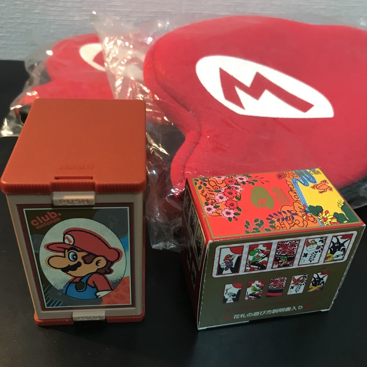 任天堂 花札 マリオ マリオポーチ２点 スーパーマリオ 売買されたオークション情報 Yahooの商品情報をアーカイブ公開 オークファン Aucfan Com
