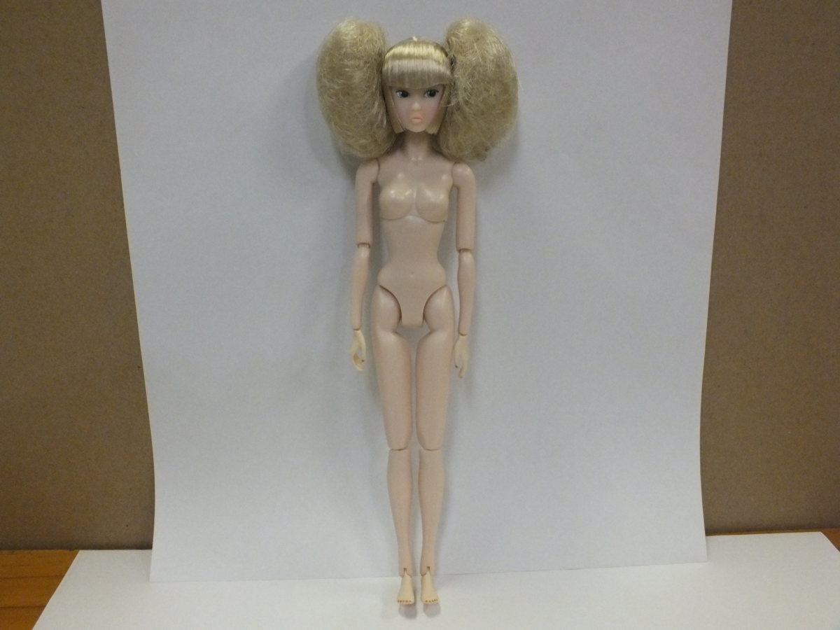 PW-momoko ae ＜こぐま座＞ 女王猫と鹿の姫 2015 ドール本体のみ
