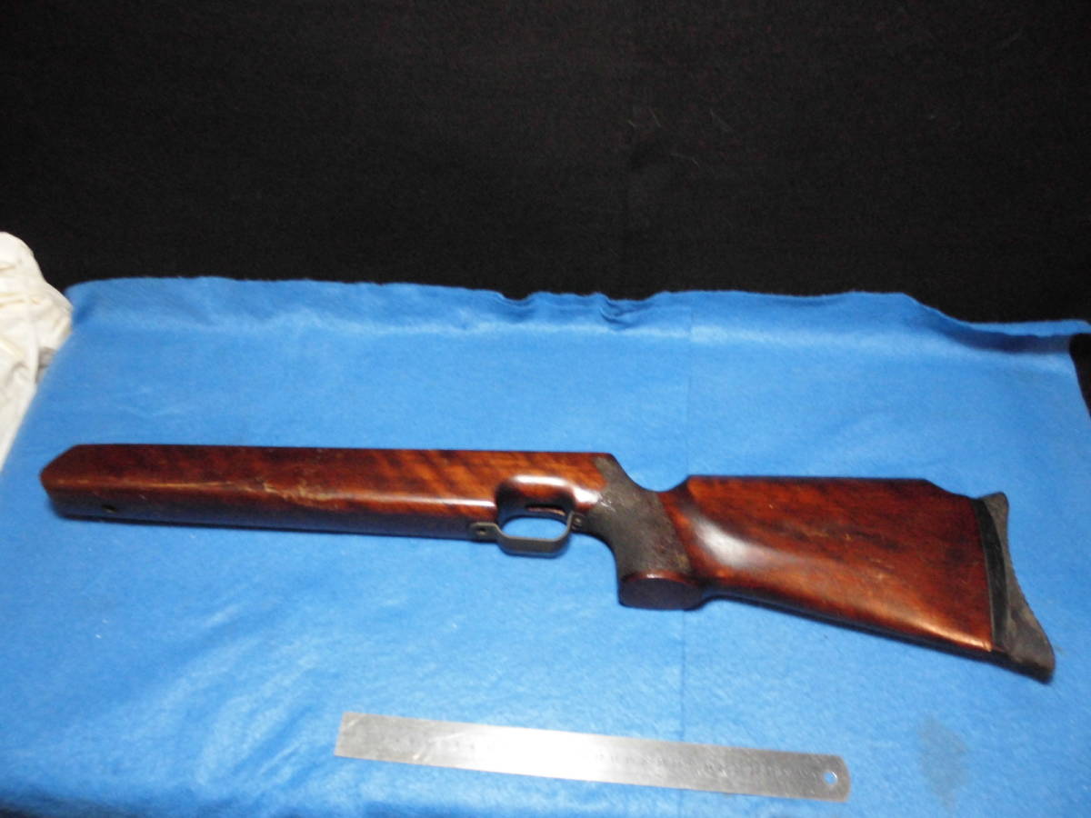 実銃　猟銃　銃床　ストック　木製　部品