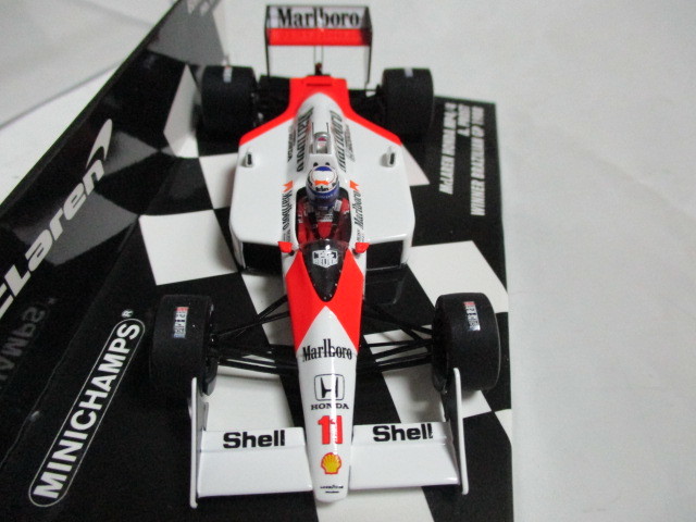 即決 PMA ミニチャンプス 150台限定 1/43 マクラーレン MP4/4 1988年