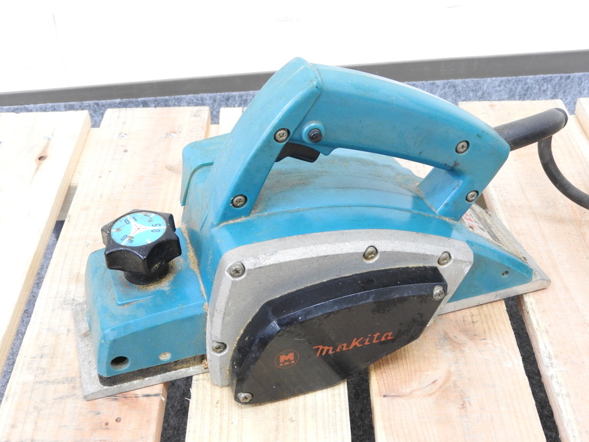 マキタ makita 電気カンナ 1900B 電動カンナ 電気 1900B宮城2639 – 農 