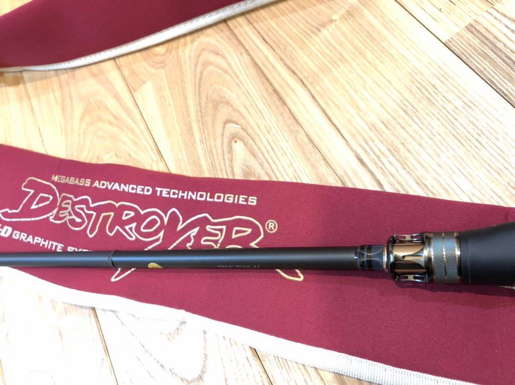 新品未使用品Megabass 2020 DESTROYER F5-70X MADBULL メガバス