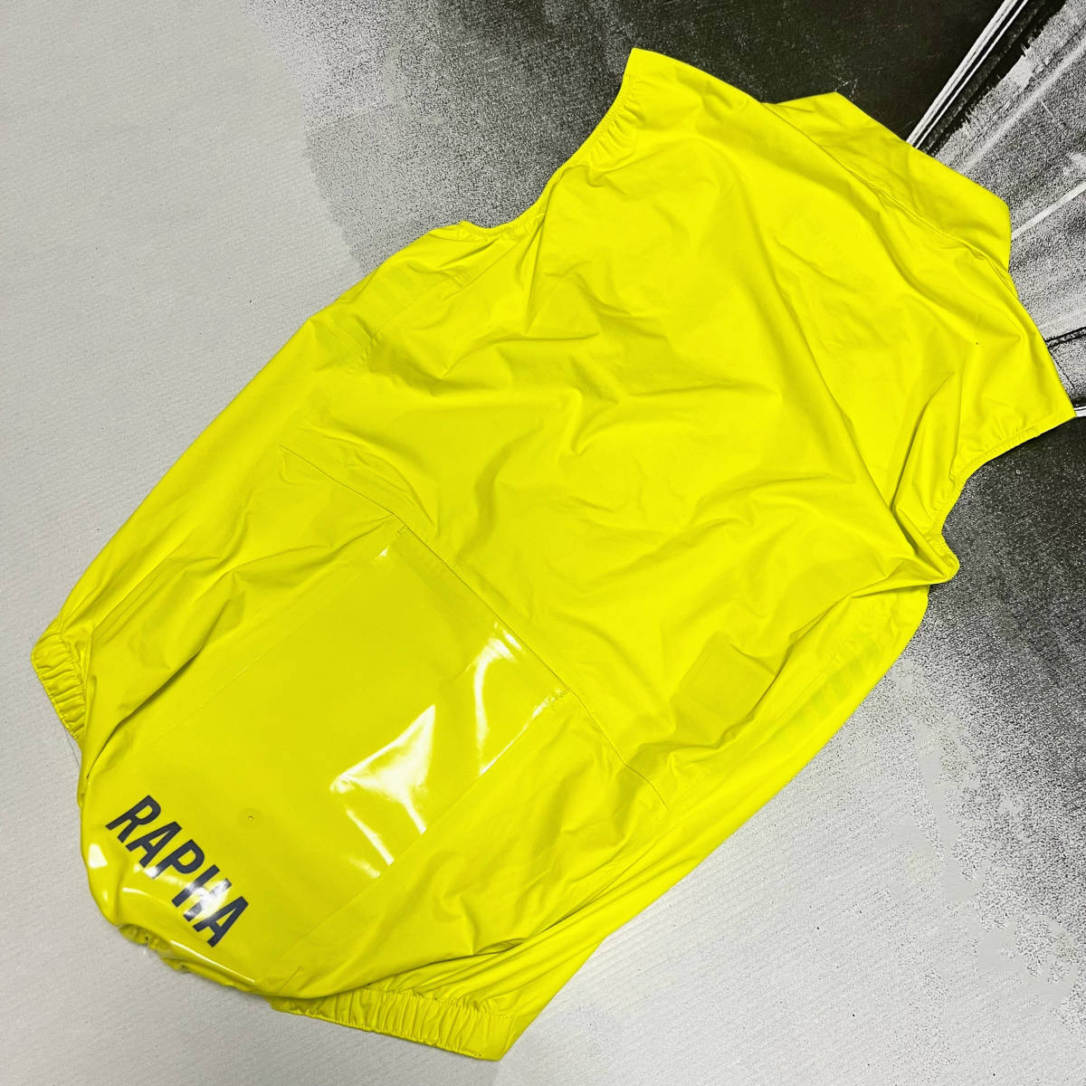 IK940 ラファ Rapha PRO TEAM RAIN GILET サイクルベスト ジレ 黄 XS