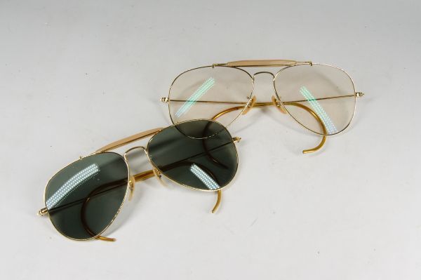 HOT，限定SALE 1円~ B&Lその他 レイバン Ray-Ban ティアドロップ ヴィンテージ サングラス 2個セット メンズ ファッション 小物(サングラス)｜売買されたオークション情報、yahooの商品情報をアーカイブ公開 サングラス