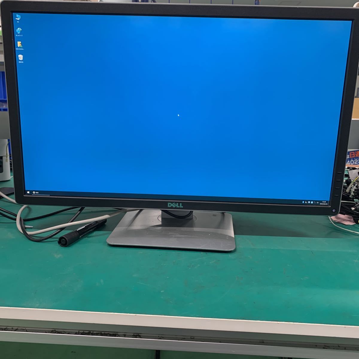 Dell P2715Q Ultra HD 4k 27-Inch Monitor com: IPS UHD LED-Lit 