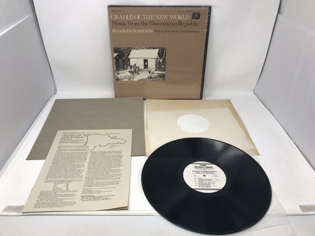 Cradle Of The New World Music From The Dominican Republic Volume Three Fe42 Lp レコード 音楽 N41 その他 売買されたオークション情報 Yahooの商品情報をアーカイブ公開 オークファン Aucfan Com