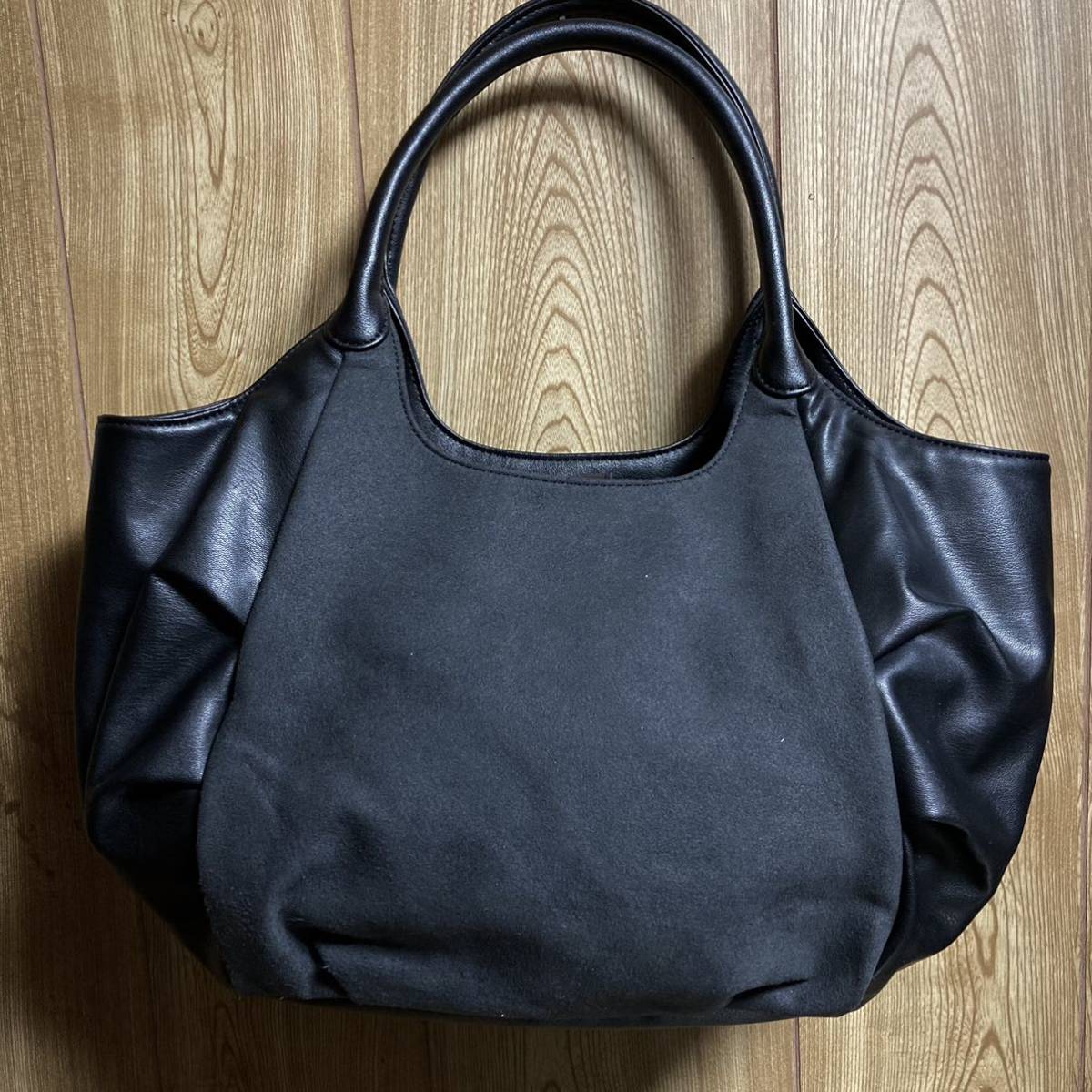 美品◇マリークワント MARY QUANT ショルダーバッグ ブラック デイジー 