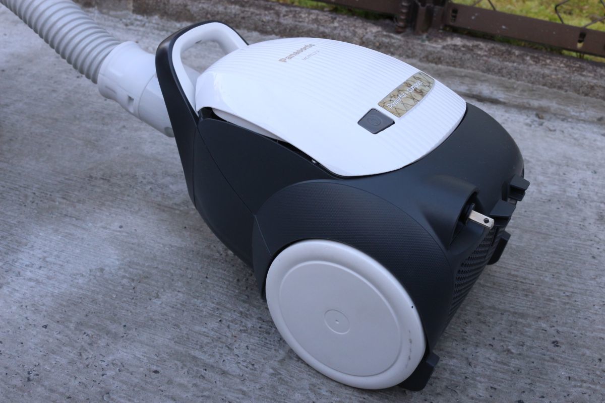 Panasonic パナソニック 電気掃除機 MC-PKL21A-W 2020年製 紙パック式 軽量 'ZA489 Panasonic MC-PKL21A-W パナソニック 清掃済み 紙パック式 Panasonic掃除機MC-PJ21A