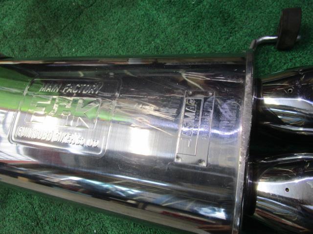 【人気セール，100%新品】 グロリア セドリック　MY34 リアマフラー 純正オプションかな？　送料【S1】