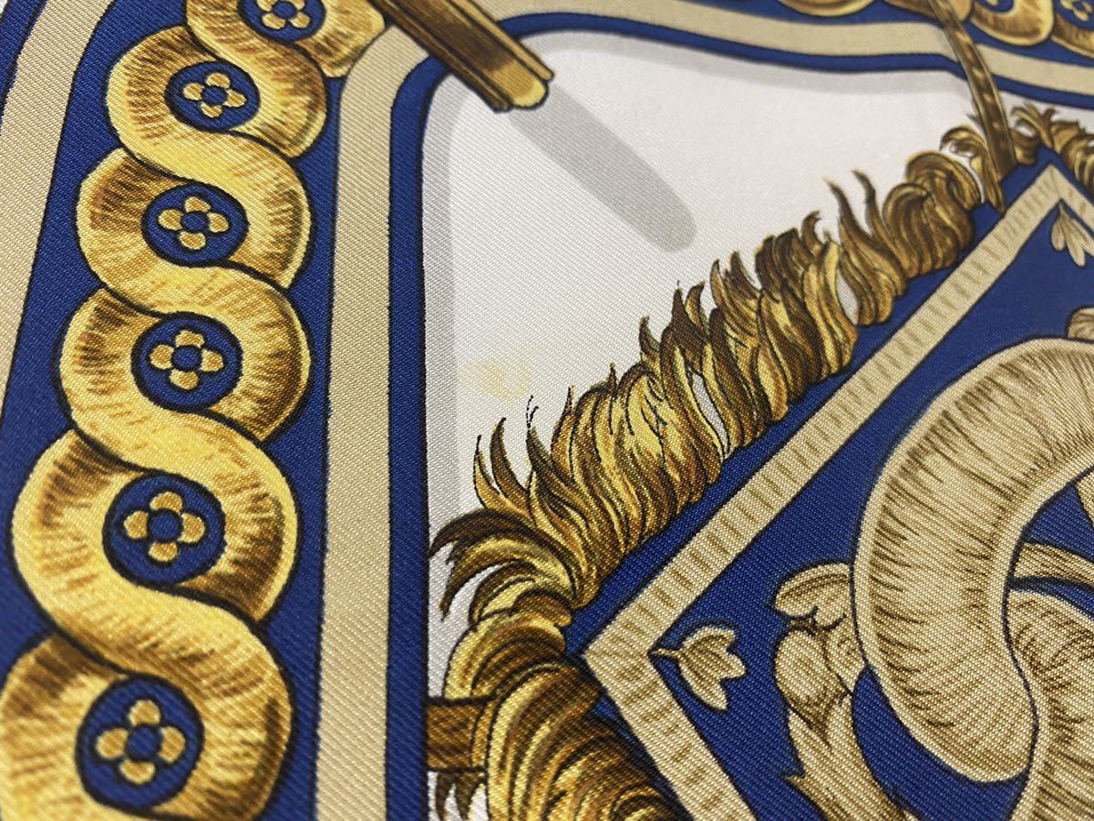 HERMES エルメス シルクスカーフ カレ90 BRIDE de COUR 法廷の勒