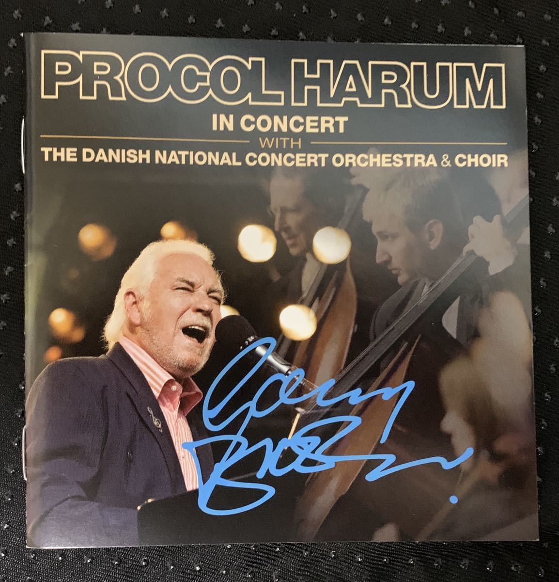 プロコル ハルム Procol Harum ゲイリー ブルッカー Gary Brooker 他メンバー直筆サイン入りcd サイン 売買されたオークション情報 Yahooの商品情報をアーカイブ公開 オークファン Aucfan Com