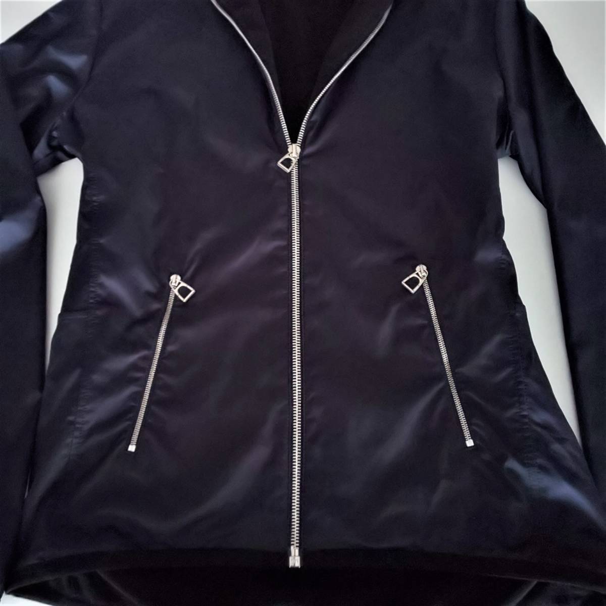 【超希少】エルメス ブルゾン レディース【HERMES】 未使用☆春から秋 人気のHERMES エルメス レディースブルゾン ナイロン