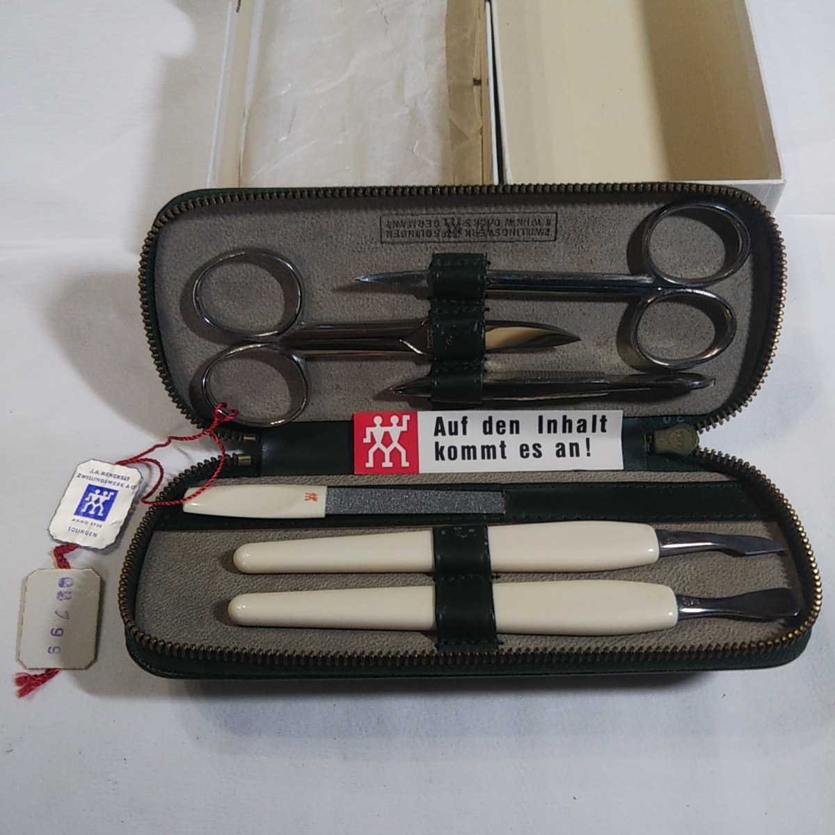 新作登場，豊富な J.A.HENCKELS ヘンケル ゾーリンゲン 爪切り 爪メンテナンスセット 保管 永く保管 汚れ有り 現状渡し(爪切り)｜売買されたオークション情報、yahooの商品情報をアーカイブ公開 - オークファン 爪切り