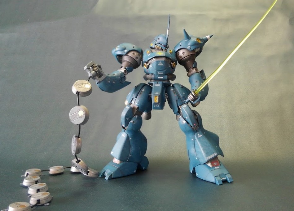 バンダイ 1/100 MG ケンプファー塗装済み完成品 1⁄100 MG ケンプファー