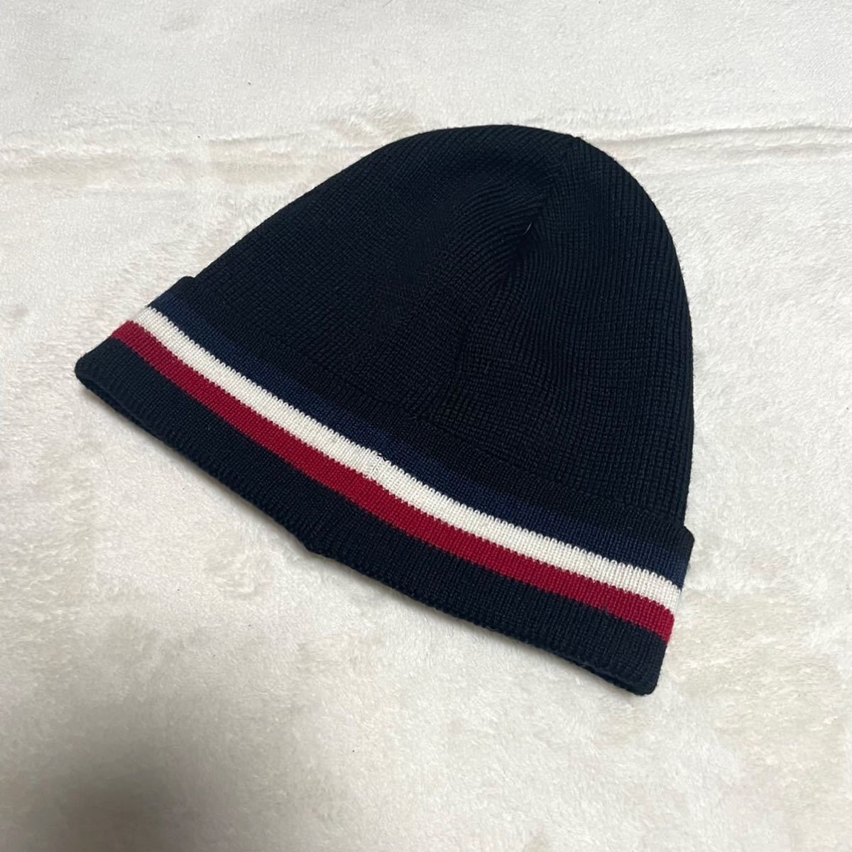 匿名配送☆モンクレール☆ニット帽☆ワッペン付き☆黒☆ブラック☆MONCLER