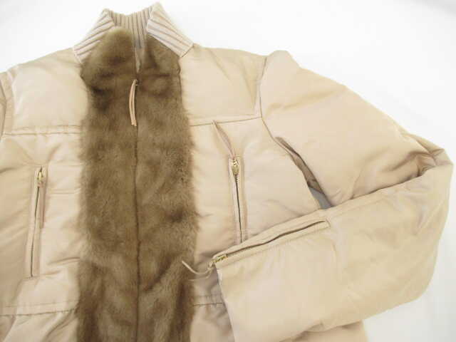 ◇ 美品 ヴァレンティノ レディース ミンク付き ジャケット サイズ8 ベージュ CA916 ヴァレンティノ VALENTINO レディース ピンク ベスト ファッション