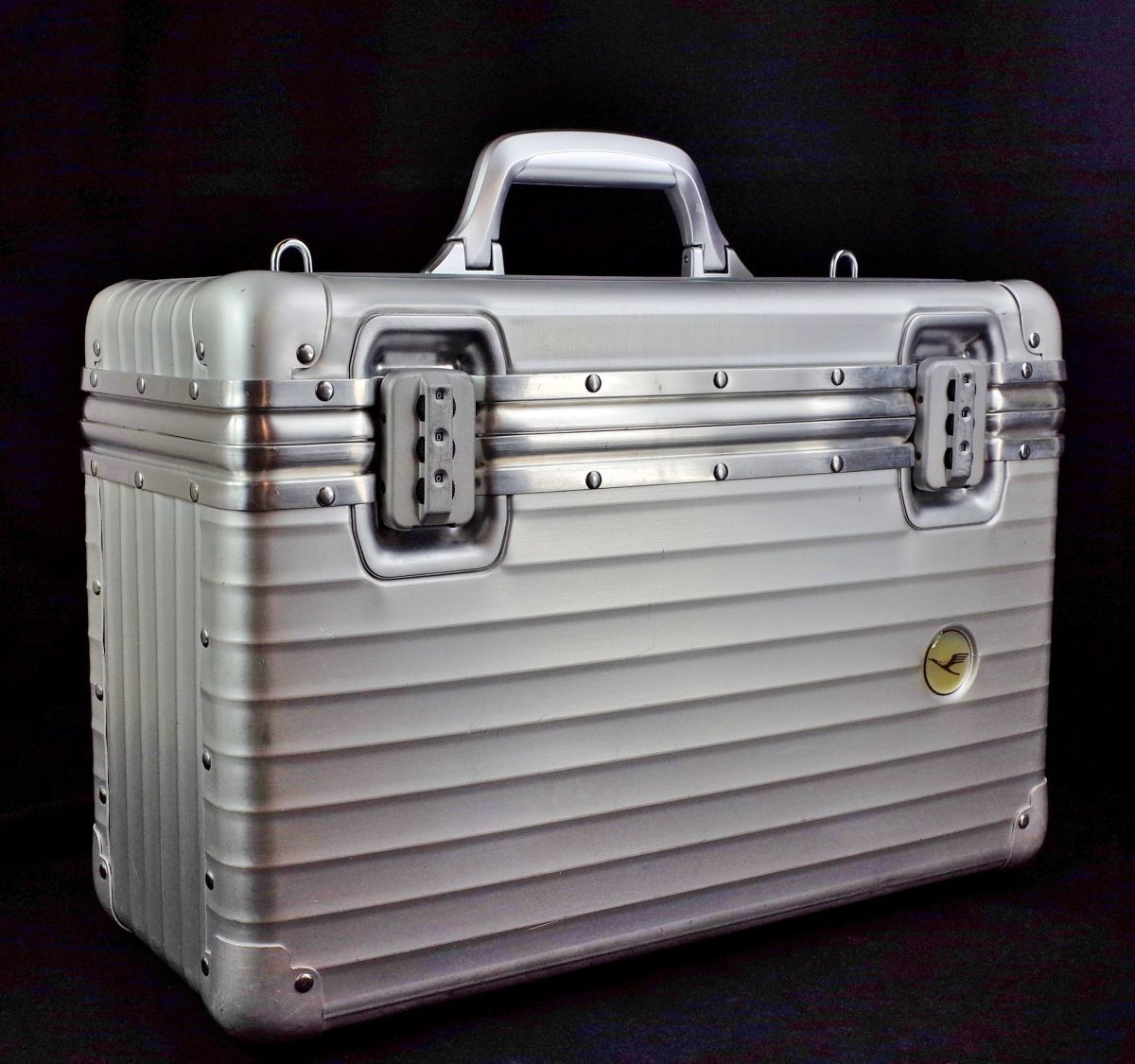 RIMOWA リモワ 940.31 トパーズ『Lufthansa』アルミ・パイロットケース