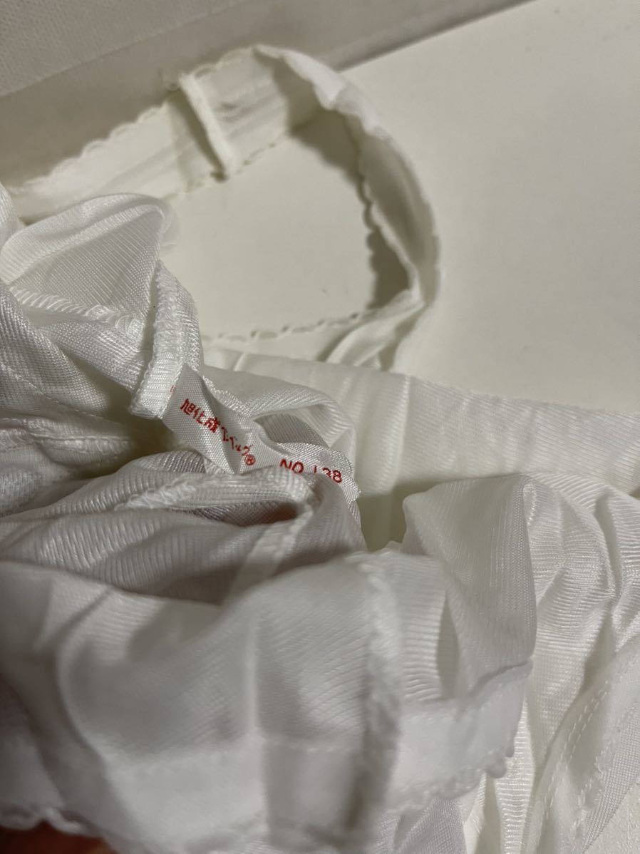 旭化成 ベンベルグ タグ付き ジュエル Jewel スリップ サイズ バスト フリー 着丈85 着用範囲a B Mサイズ 売買されたオークション情報 Yahooの商品情報をアーカイブ公開 オークファン Aucfan Com