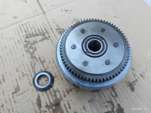 クラッチハウジング Z400FX エンジン レース仕様？ (検 SNKFX モリワキ ハイコンプ クラッチハウジング Z400FX | クラッチハウジング修理 Ｚ４００ＦＸ ヤマダウェブコム