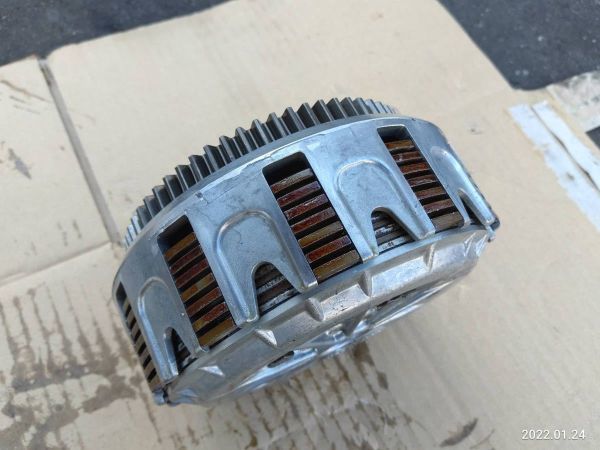 クラッチハウジング Z400FX エンジン レース仕様？ (検 SNKFX モリワキ ハイコンプ クラッチハウジング Z400FX | クラッチハウジング修理 Ｚ４００ＦＸ ヤマダウェブコム
