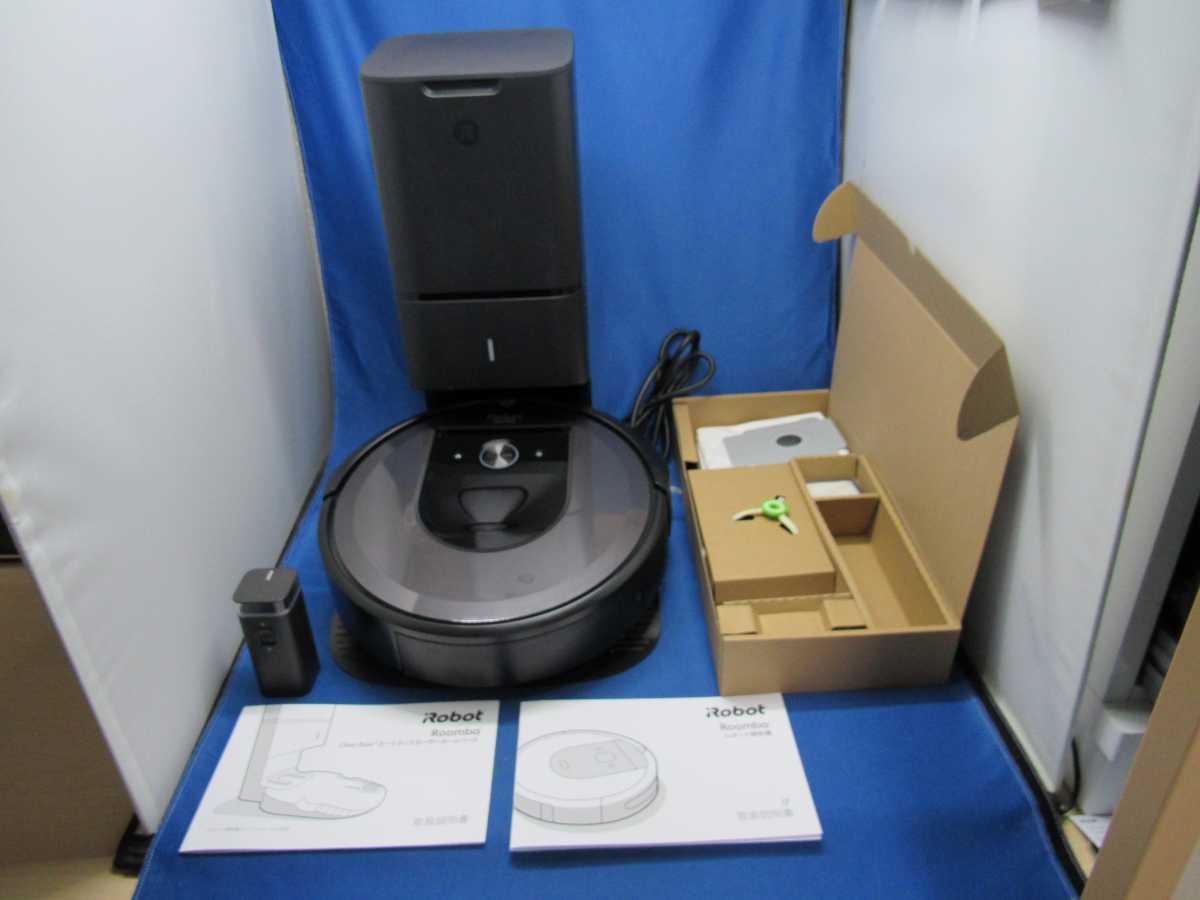 ルンバ i7 iRobot Roomba 使用少なめ 本体 一人暮らし向けの ルンバ i7 iRobot Roomba 使用少なめ 本体 一人暮らし向けの