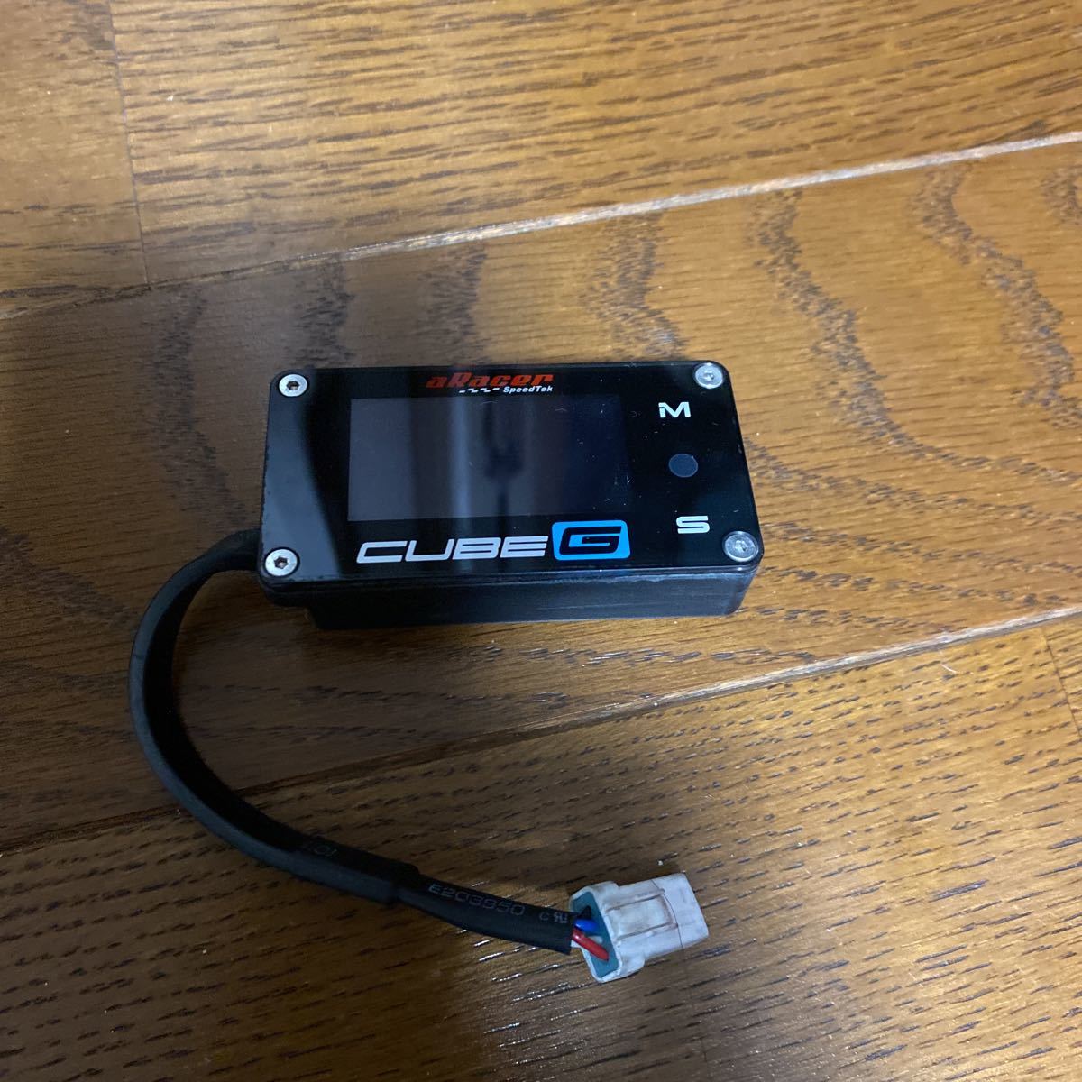 aRacerのマルチモニター キューブG Cube G 多功能引擎參數監控顯示器