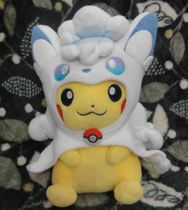 人気top 2 ポケモンセンター ヒトカゲ 等身大 ぬいぐるみ アローラロコン ポンチョ 正規品の人気商品 Boho Com Ec