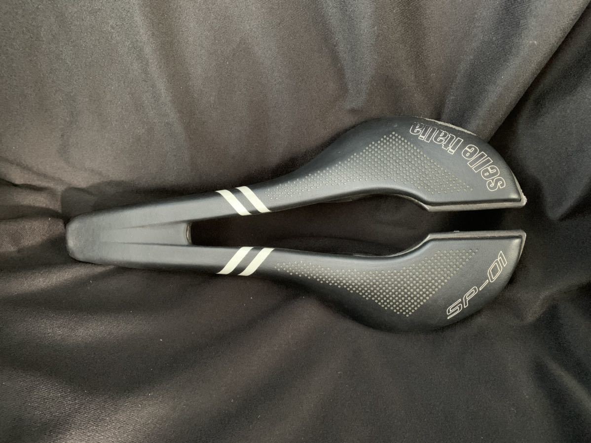 Superflow Selle Italia SP-01 Carbonio Boost Kit Saddle - Carbon 