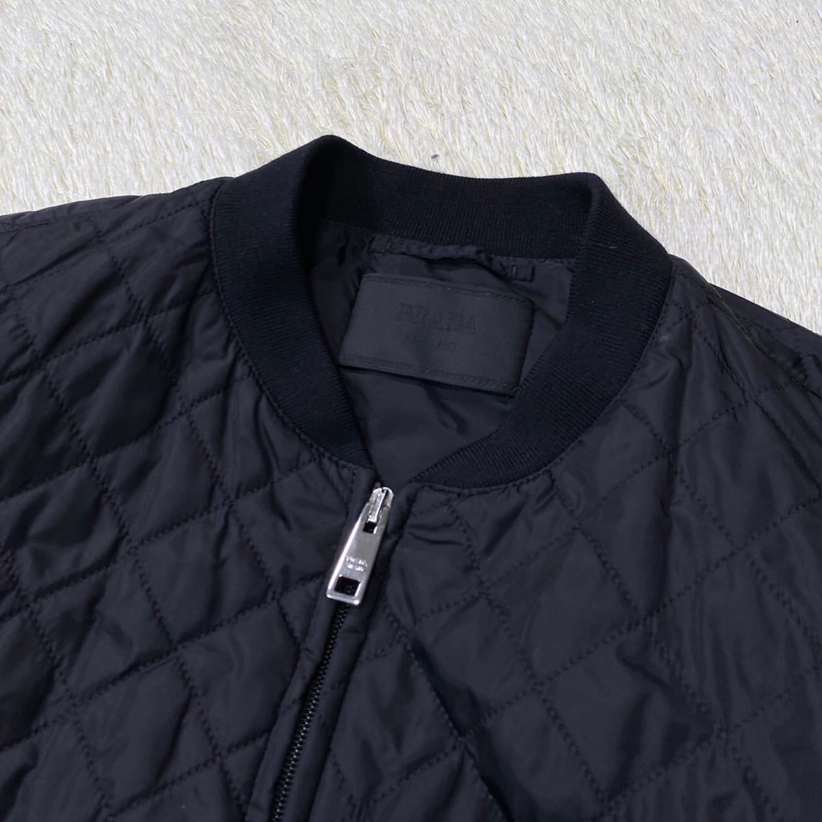美品】プラダ PRADA キルティングジャケット ブルゾン ライトアウター 